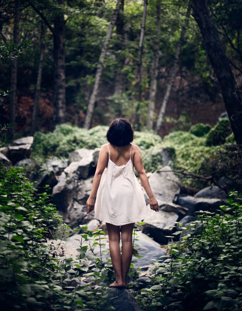 Breaking Ties, Finding New Horizons: Navigating Friendships During a Spiritual Awakening