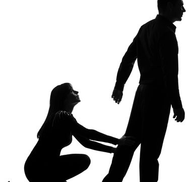 The Anxious-Avoidant Dynamics in Relationships